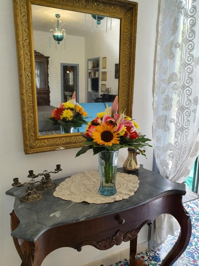 D'Angleterre Guest House Салерно Екстериор снимка