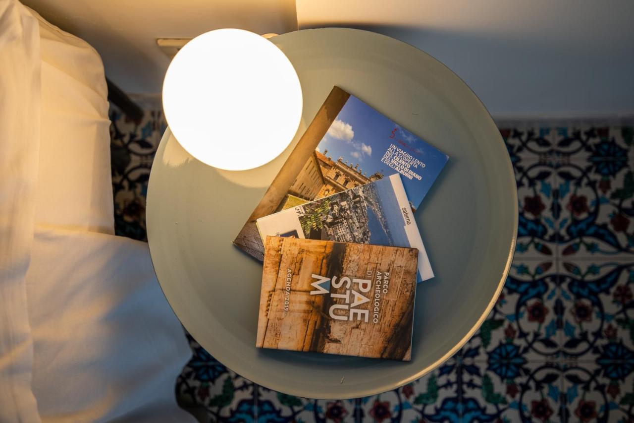 D'Angleterre Guest House Салерно Екстериор снимка